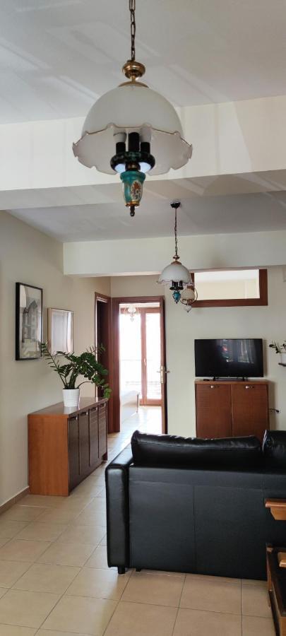 Kripis Studio Thessalonique Extérieur photo